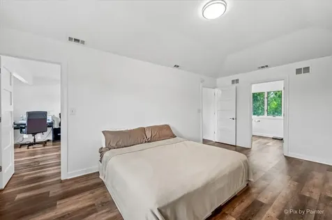 258 Cove Drive Flossmoor IL 60422