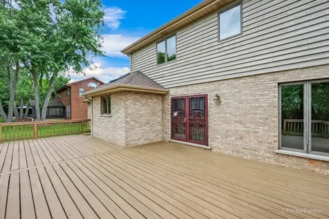 258 Cove Drive Flossmoor IL 60422
