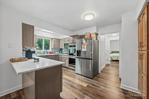 258 Cove Drive Flossmoor IL 60422
