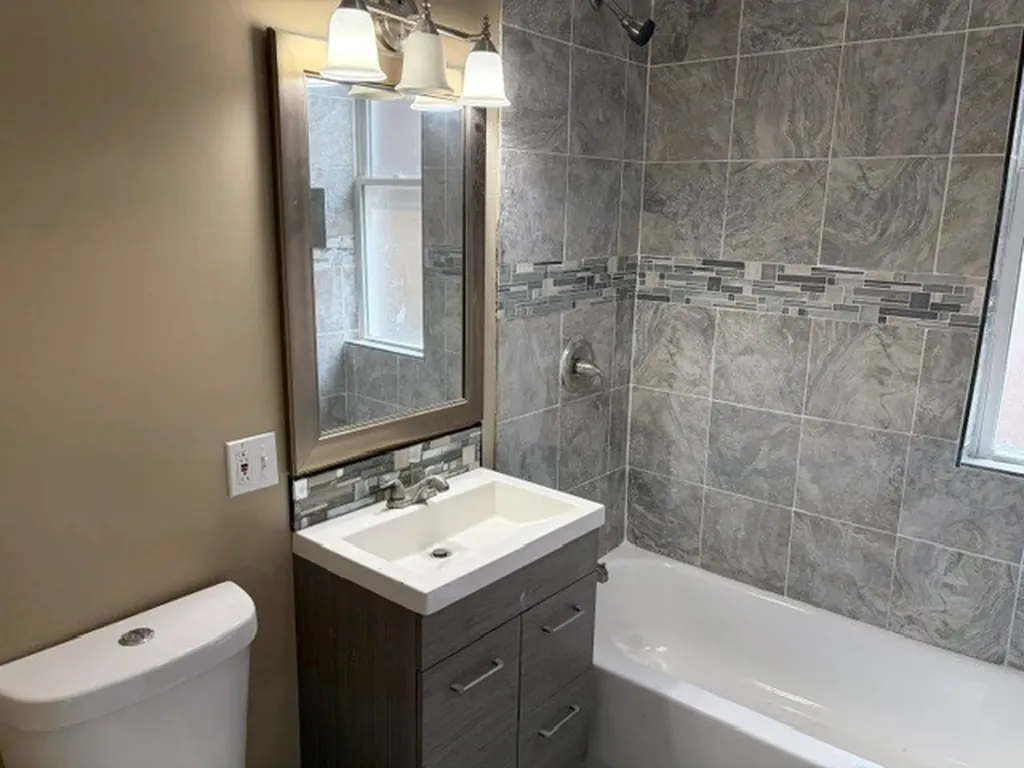 4420 West Wilcox Street Chicago IL 60624