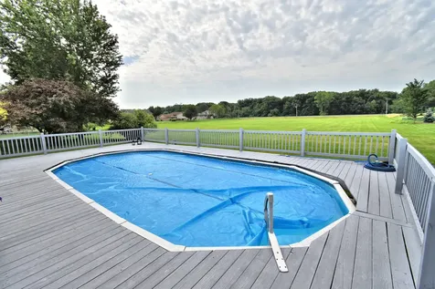 1809 185TH Street Lansing IL 60438