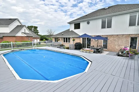 1809 185TH Street Lansing IL 60438