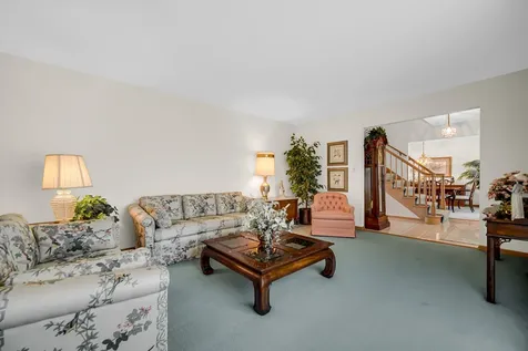 1809 185TH Street Lansing IL 60438