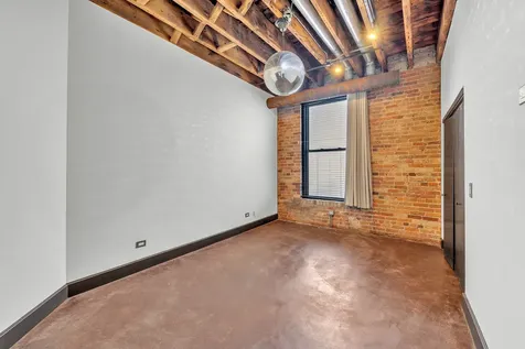 2419 West 14th Street Chicago IL 60608