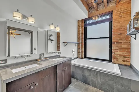 2419 West 14th Street Chicago IL 60608