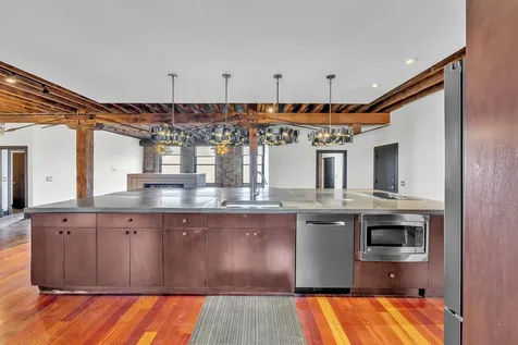 2419 West 14th Street Chicago IL 60608