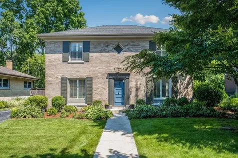 915 Indian Road Glenview IL 60025