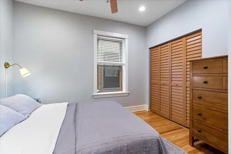 2206 West Eastwood Avenue Chicago IL 60625