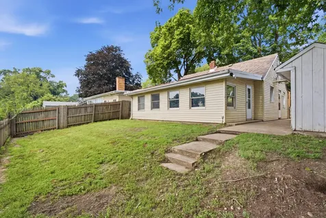 485 North River Street Montgomery IL 60538