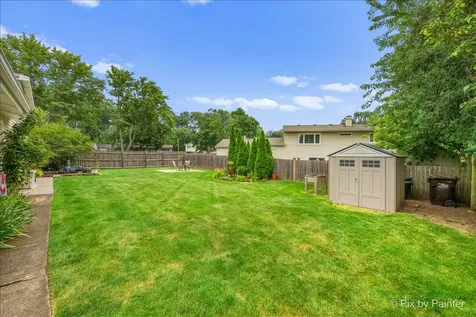 641 Devonshire Lane Crystal Lake IL 60014