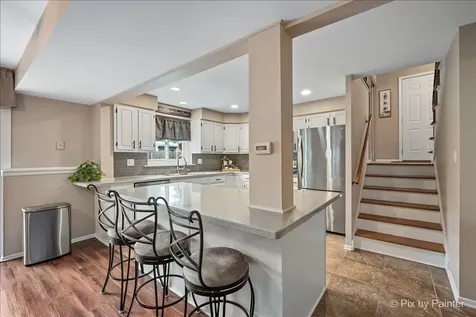641 Devonshire Lane Crystal Lake IL 60014