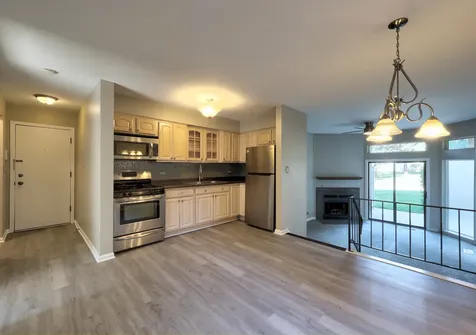 395 Wilmington Drive Bartlett IL 60103