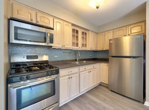 395 Wilmington Drive Bartlett IL 60103