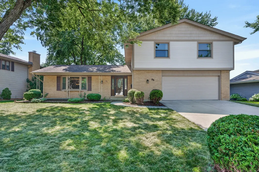 216 Samoset Lane Schaumburg IL 60193