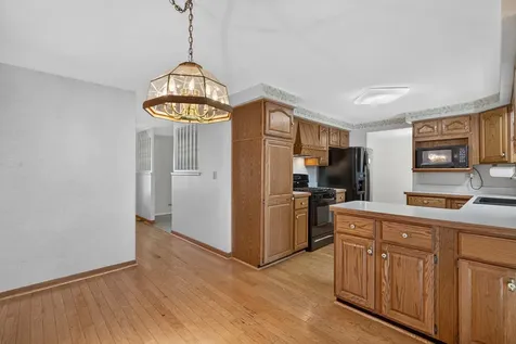 216 Samoset Lane Schaumburg IL 60193