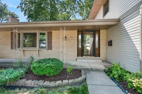 216 Samoset Lane Schaumburg IL 60193