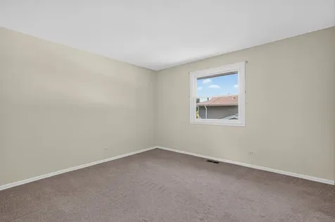 216 Samoset Lane Schaumburg IL 60193