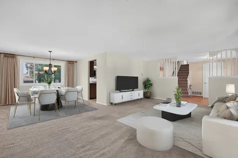 216 Samoset Lane Schaumburg IL 60193