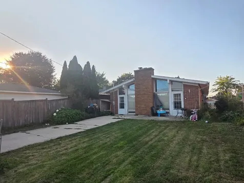 5141 Touhy Avenue Skokie IL 60077