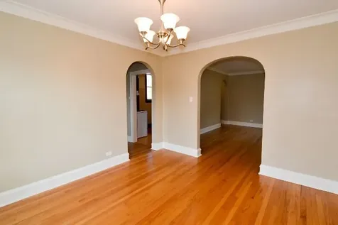 6326 North Artesian Avenue Chicago IL 60659