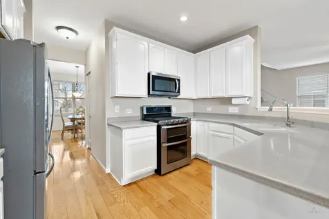 11646 Leland Lane Huntley IL 60142