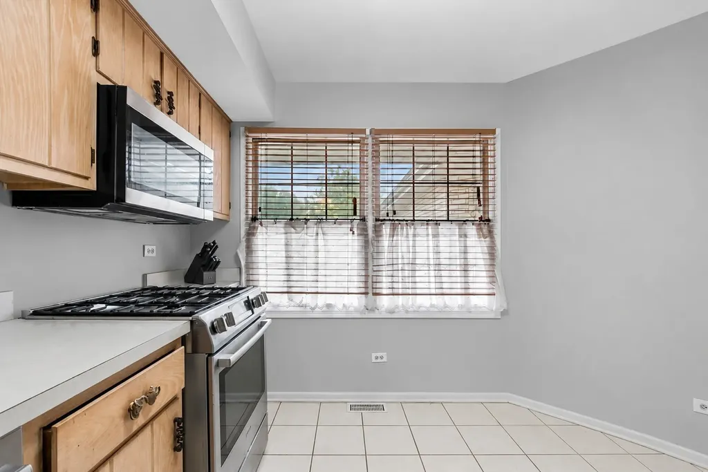 15722 Centennial Drive Orland Park IL 60462
