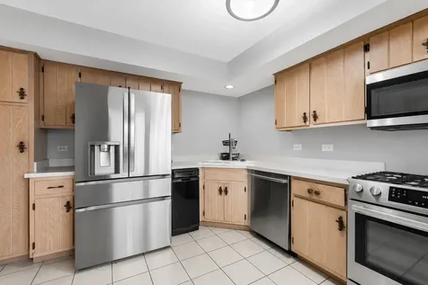 15722 Centennial Drive Orland Park IL 60462
