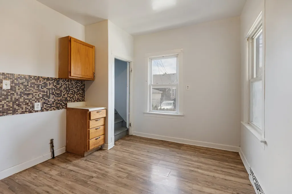 11442 South Normal Avenue Chicago IL 60628