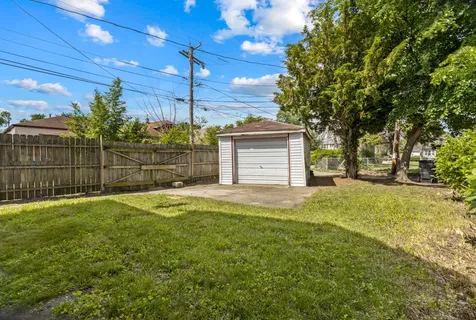 11442 South Normal Avenue Chicago IL 60628