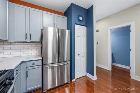 102 Neutrenton Avenue Elgin IL 60120