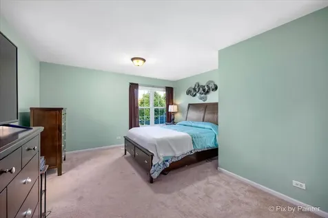 102 Neutrenton Avenue Elgin IL 60120
