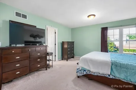 102 Neutrenton Avenue Elgin IL 60120