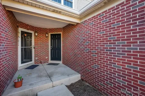 102 Neutrenton Avenue Elgin IL 60120