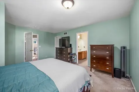 102 Neutrenton Avenue Elgin IL 60120