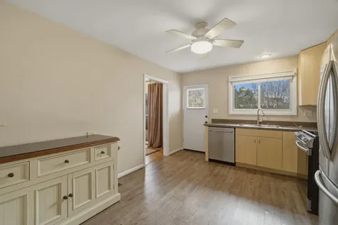 1300 Knollwood Road Deerfield IL 60015