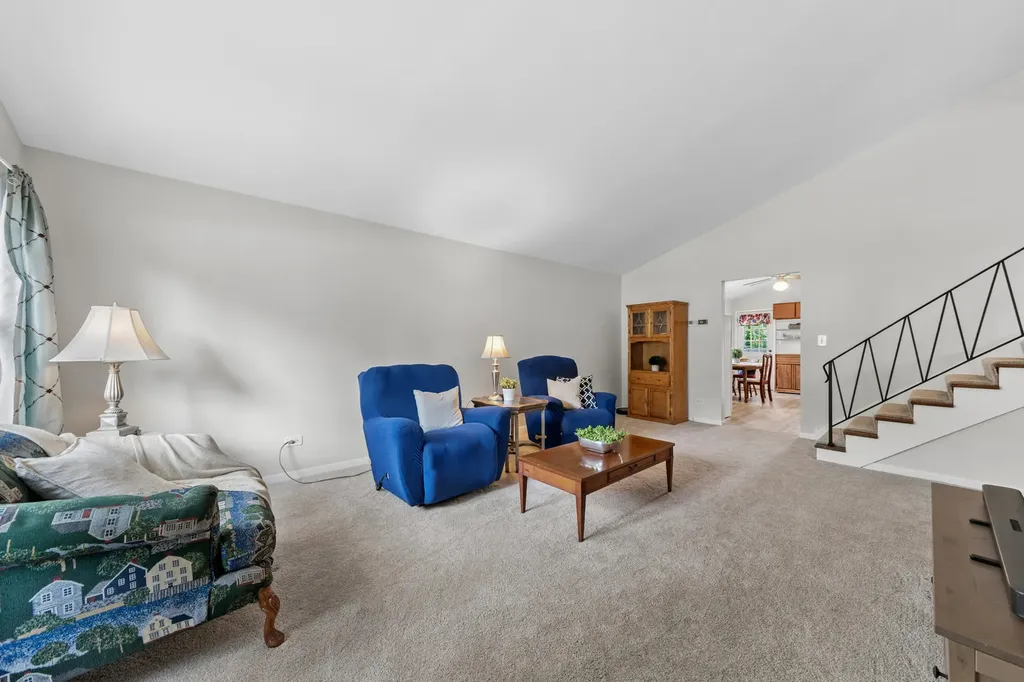 575 Lowden Avenue Glen Ellyn IL 60137