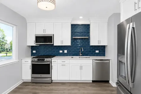 3 Whitehall Court Streamwood IL 60107