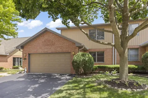 207 Ashley Way Bloomingdale IL 60108