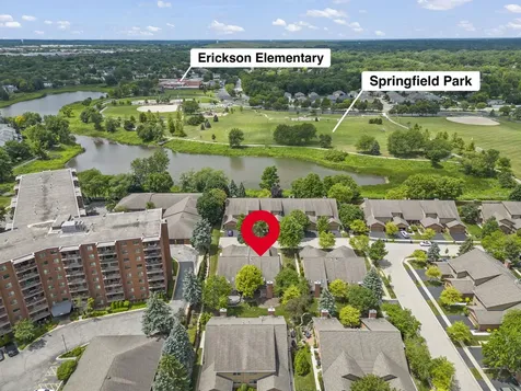 207 Ashley Way Bloomingdale IL 60108