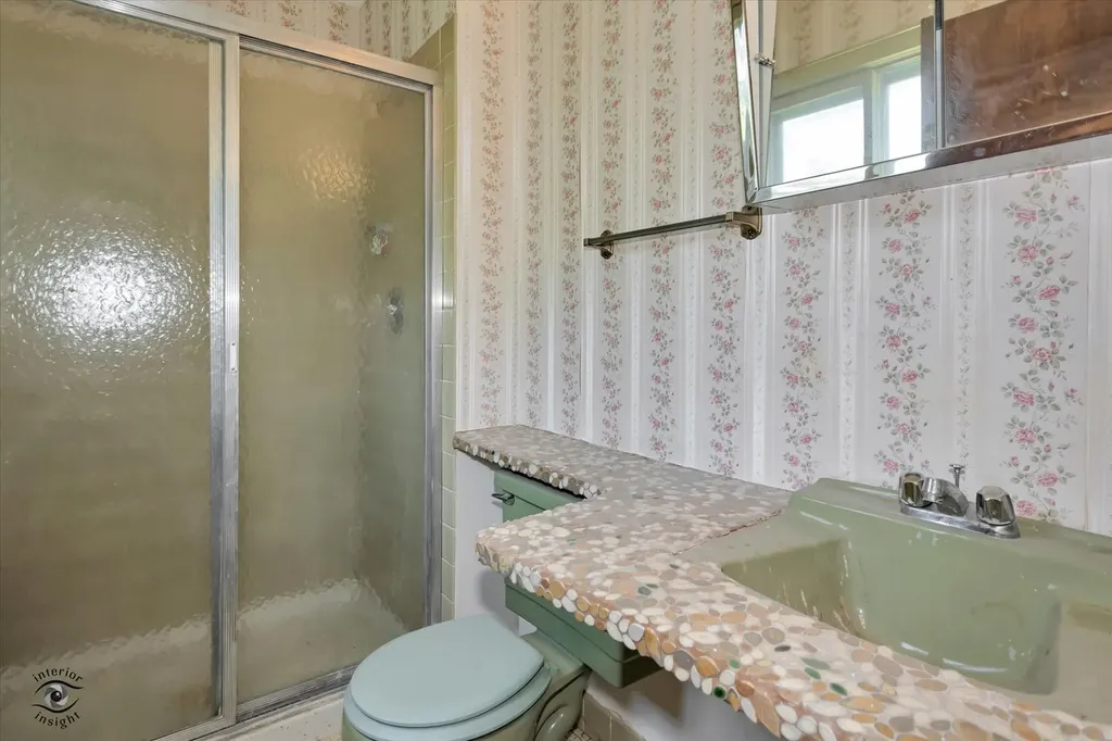 226 Charlestown Drive Bolingbrook IL 60440