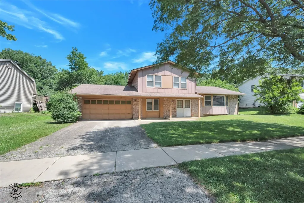 226 Charlestown Drive Bolingbrook IL 60440