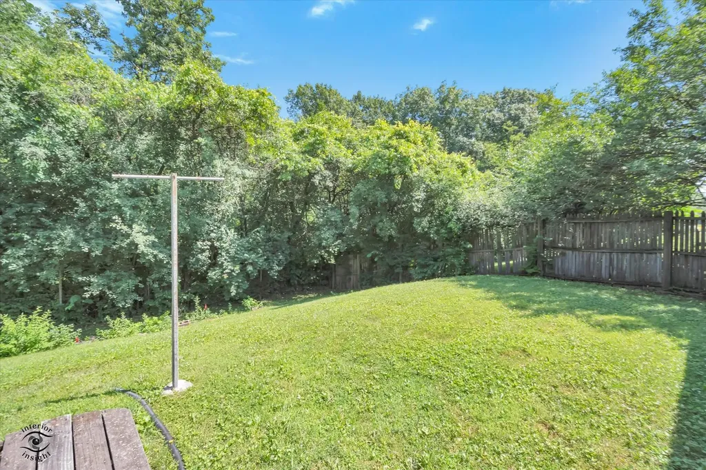 226 Charlestown Drive Bolingbrook IL 60440