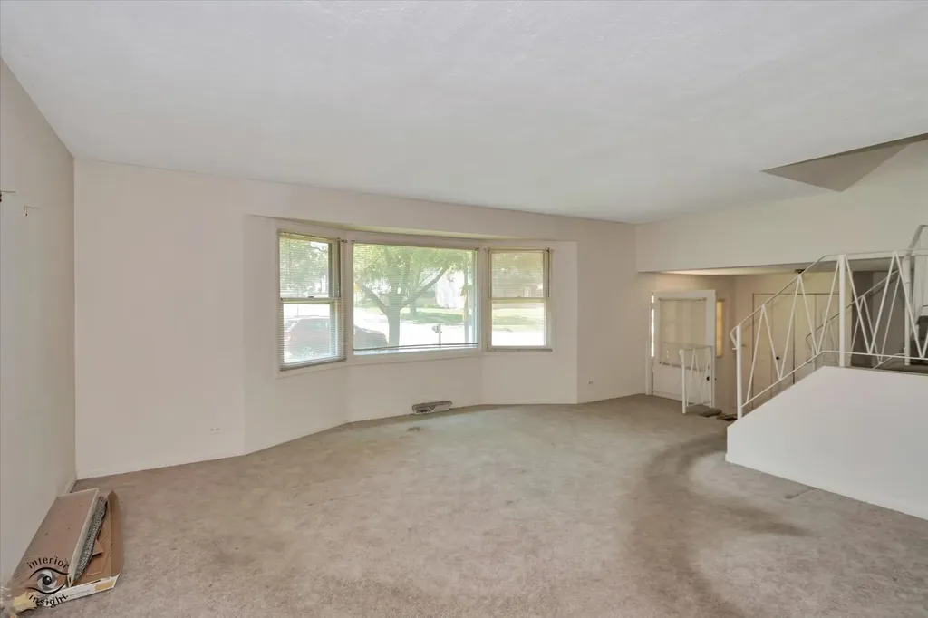 226 Charlestown Drive Bolingbrook IL 60440