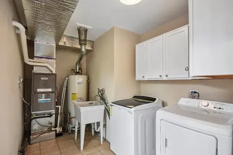 385 Anne Terrace Wheeling IL 60090