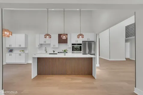 13 Chipping Campden Drive South Barrington IL 60010