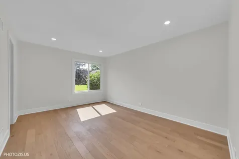 13 Chipping Campden Drive South Barrington IL 60010
