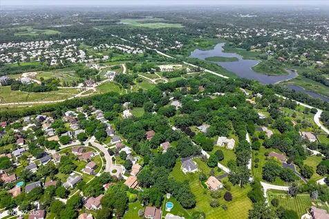 13 Chipping Campden Drive South Barrington IL 60010