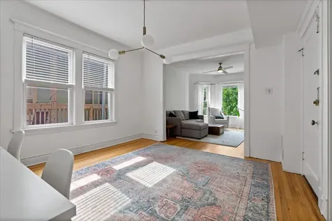 2206 West Eastwood Avenue Chicago IL 60625