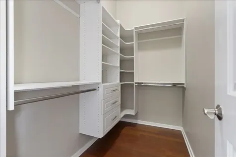 1717 North Western Avenue Chicago IL 60647