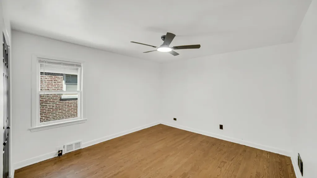 8459 South Elizabeth Street Chicago IL 60620